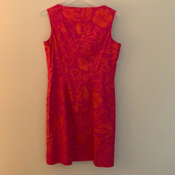 Dress - Picture 2 of 3